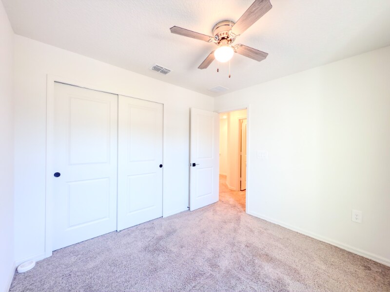 Building Photo - 9419 Westside Hls Dr