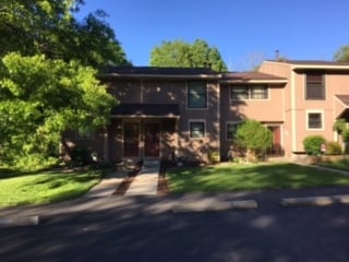 Building Photo - 3160 Laurel Ridge Cir