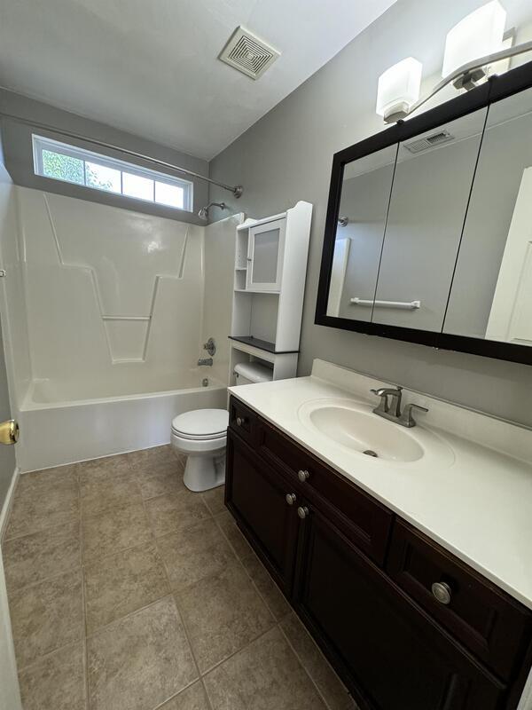 Building Photo - 1515 Ashburn Ct