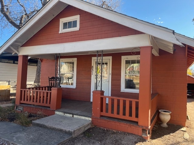 Primary Photo - 831 E Platte Ave