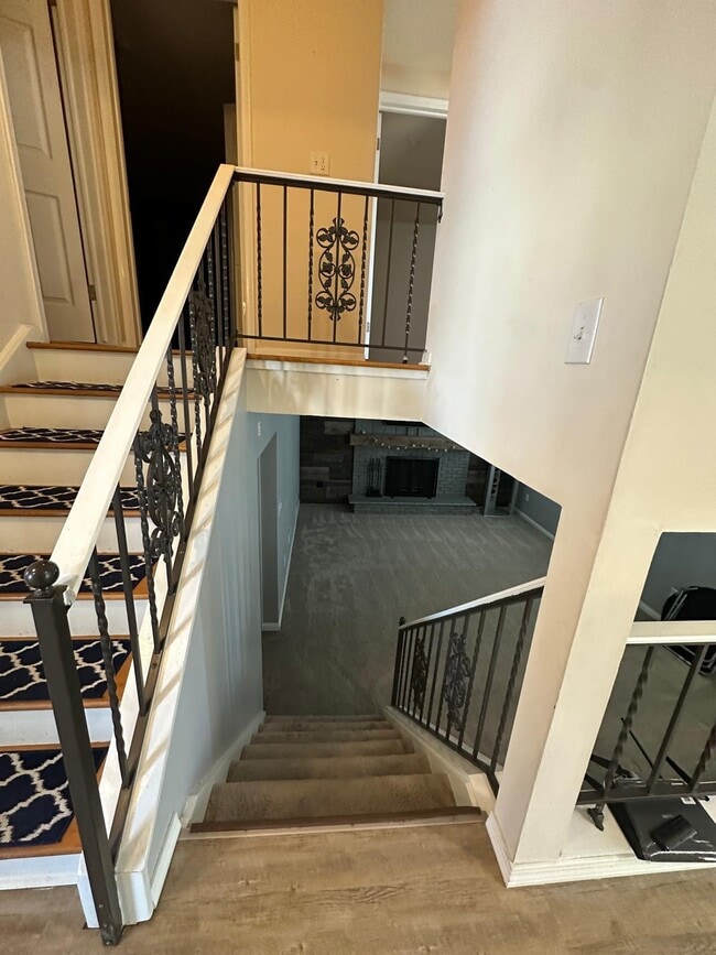 Building Photo - 2184 Cumberland Dr