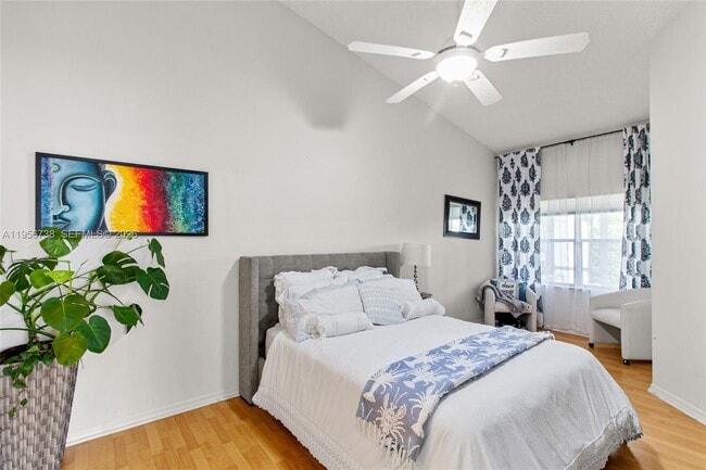 Building Photo - 6207 Floral Lakes Dr