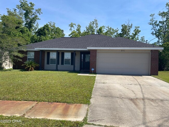 Primary Photo - 241 Hannover Cir