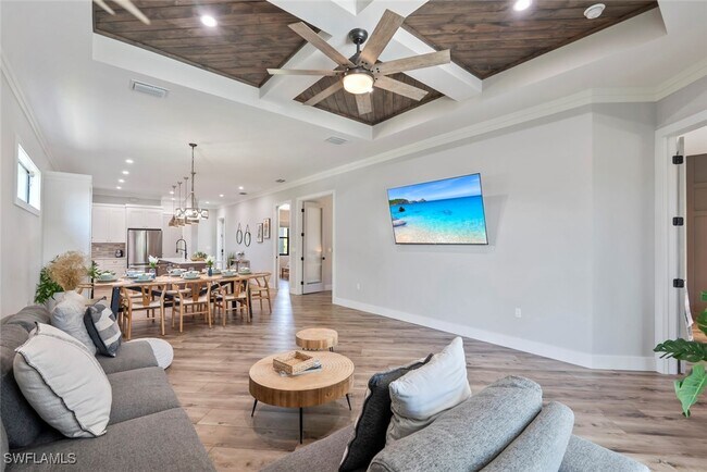 Building Photo - 3530 Hibiscus Ave