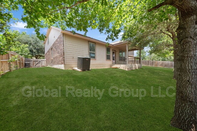 Building Photo - 417 Cattle Run