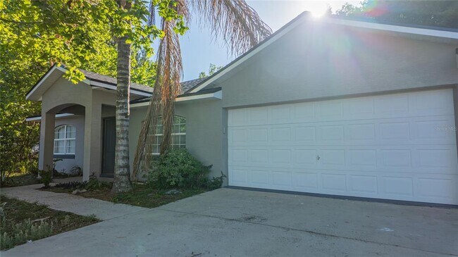 Building Photo - 4395 NE 33rd Ave