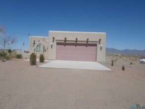 Building Photo - 9345 Lucca Rd SW