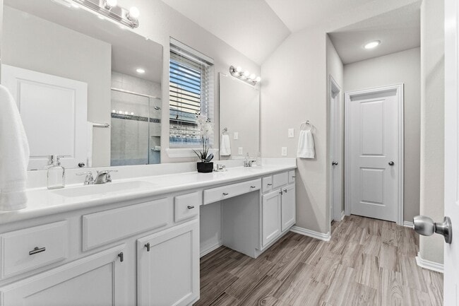 Building Photo - 3815 Wright's Landing Dr