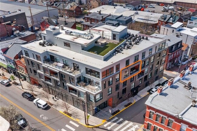 Building Photo - 3725 Butler St