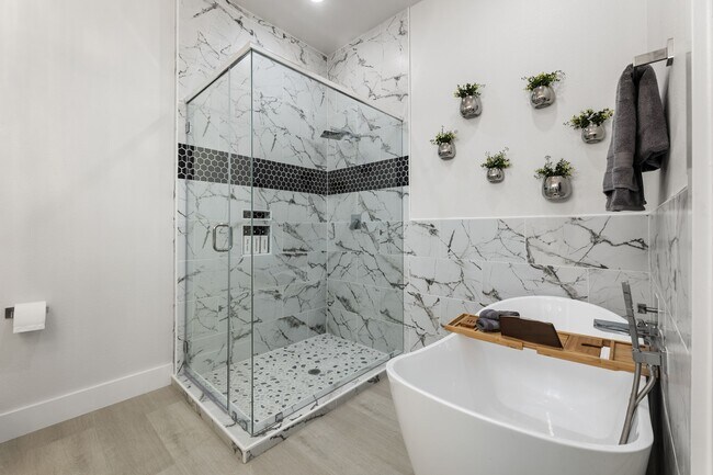 Building Photo - 3516 Noah St