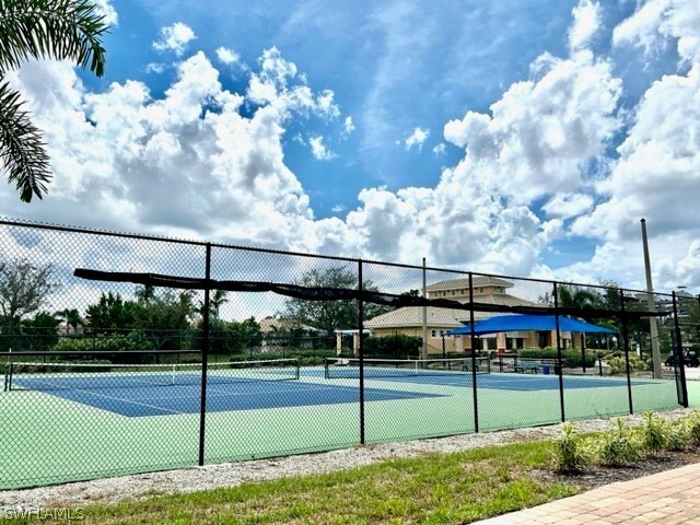 Building Photo - 1590 Islamorada Blvd