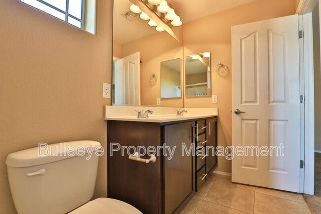 Building Photo - 2581 S Penrose Dr