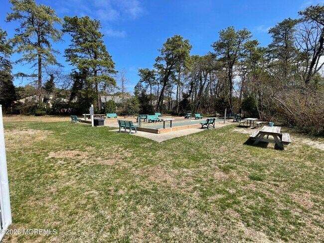 Building Photo - 17 Seaview Ave