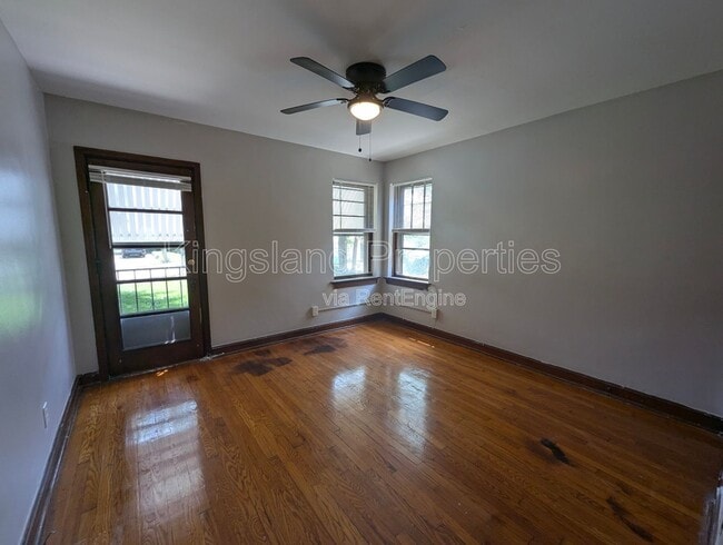 Building Photo - 3910 Chippewa St