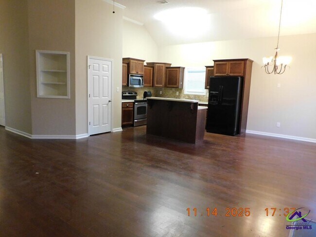 Building Photo - 317 Flowing Meadows Dr