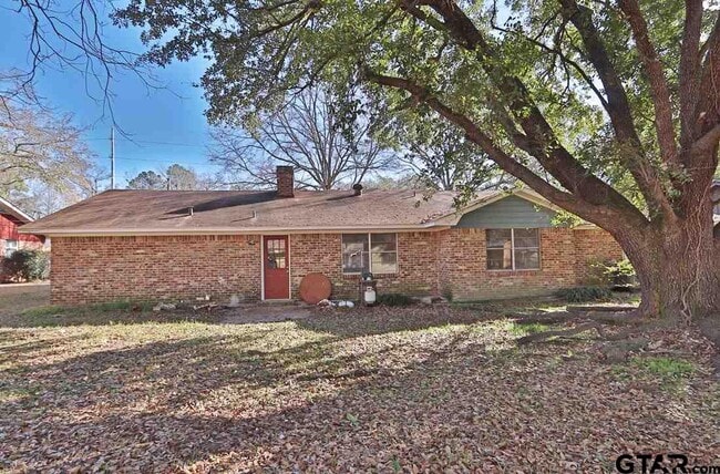 Building Photo - 806 Neches Dr