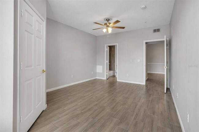 Building Photo - 14316 Fredricksburg Dr