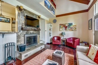 Building Photo - Tahoe City, Dollar Hill Ski Lease with Loft
