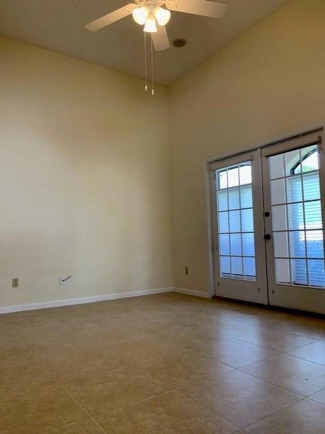 Building Photo - 6743 Montego Bay Blvd