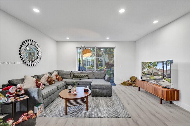 Building Photo - 3643 San Simeon Cir