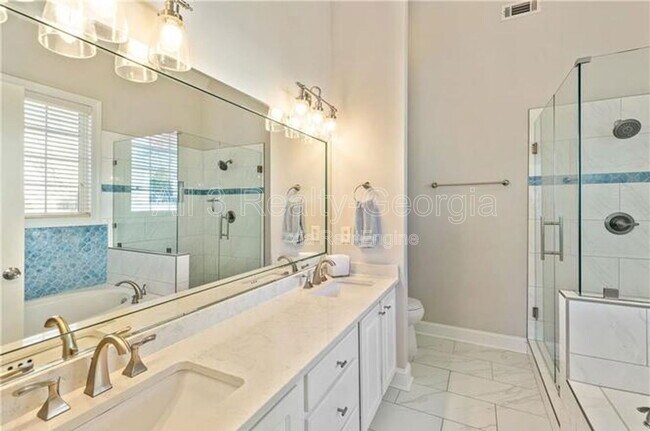 Building Photo - 203 Lenox Dr