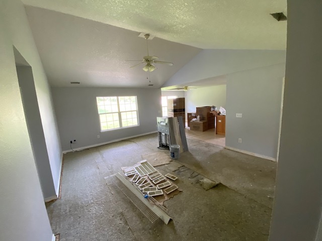 Building Photo - 2030 South Country Club Drive