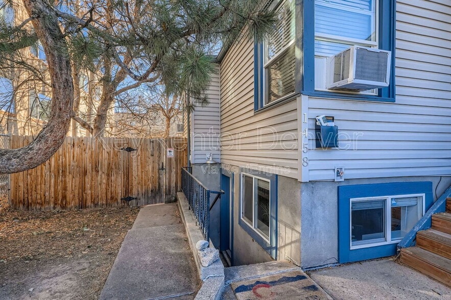 Building Photo - 1458 Ivy St