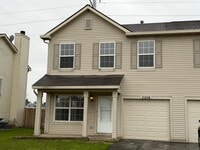 Building Photo - 2208 Rebecca Cir
