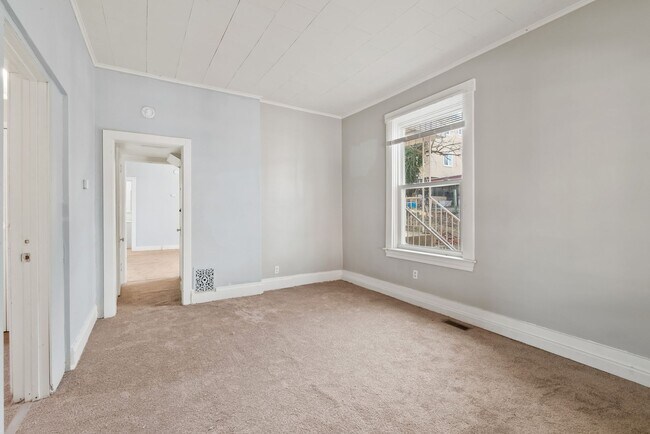 Building Photo - 416 First St_BT