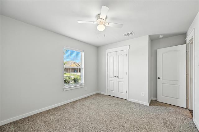 Building Photo - 5019 Flanagan Dr