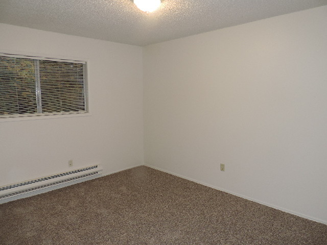 Building Photo - 5820 SW Erickson Ave