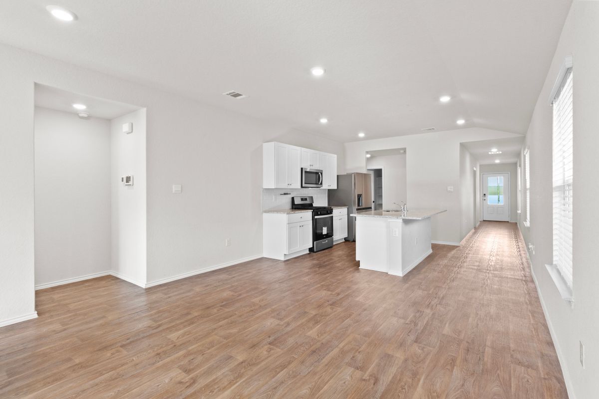 Building Photo - 3303 Mission River