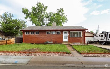 Building Photo - This newly renovated property is now avail...