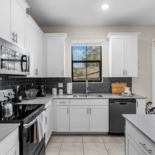 Building Photo - 11360 Whistling Pne Wy