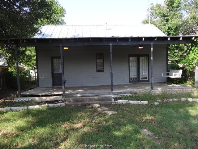 Building Photo - 402 Ayrshire St