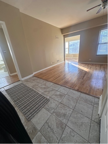 Building Photo - 7223 S Euclid Ave