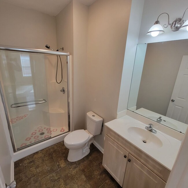 Building Photo - 3 Bedroom, 2 Bathroom Rental With Garage
