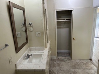 Building Photo - 1481 Alvira St