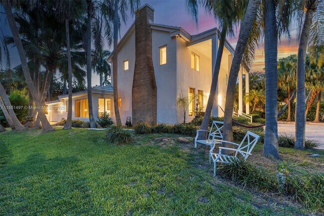 Building Photo - 9200 N Bayshore Dr