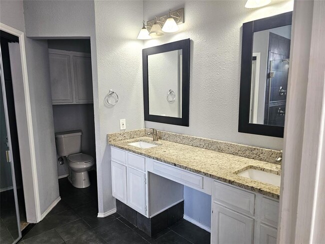 Building Photo - 12503 Deer Falls Dr