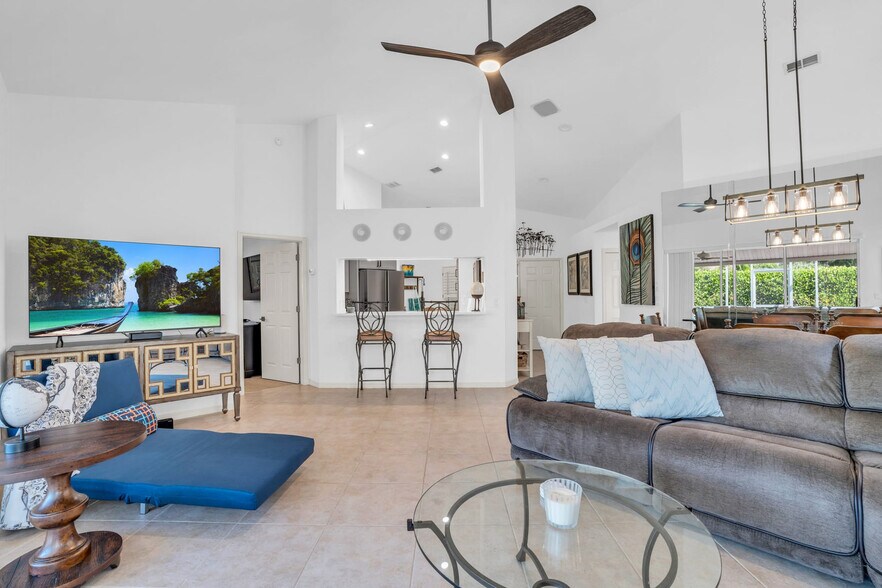 Building Photo - 2851 Mizzen Way