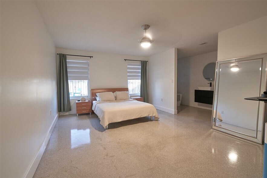 Building Photo - 15213 SW 141st St