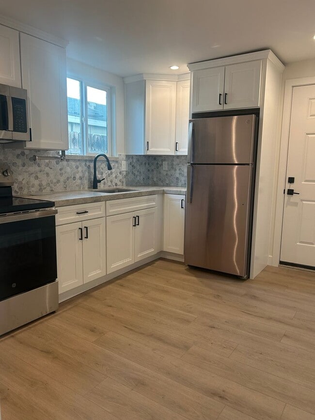 Building Photo - Brand New 1 Bedroom ADU – All Utilities Included!