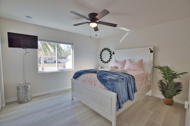 Building Photo - 3887 Hawkeye Cir