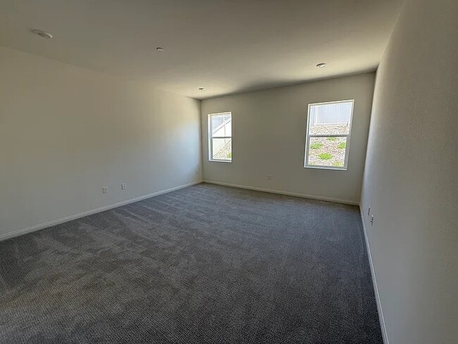 Building Photo - 7736 Nectarsweet Dr