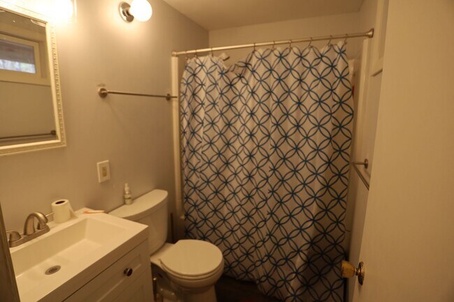 Building Photo - Seasonal 6 Month Lease Available | $1,700.00/ month home in Campton, NH!