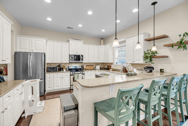 Building Photo - 1746 Batten Dr