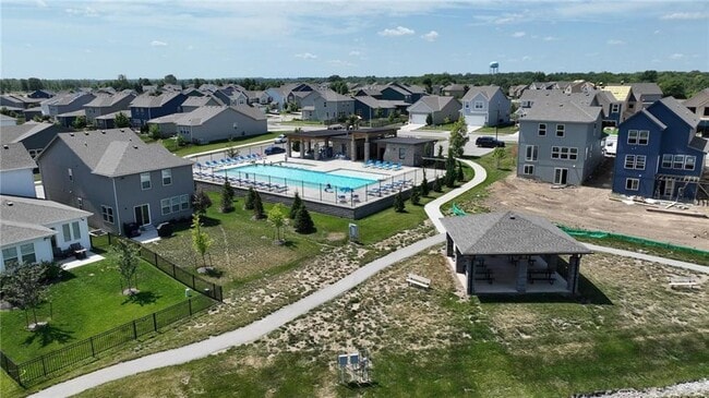 Building Photo - 8708 SW Brickell Dr