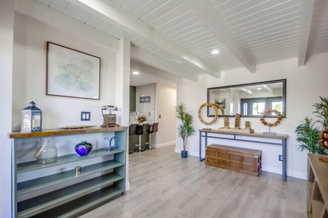 Building Photo - 5551 Churchward St