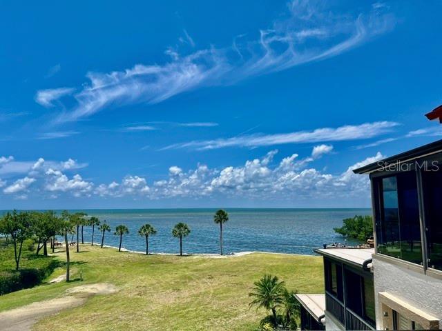 Building Photo - 3280 S Shore Dr